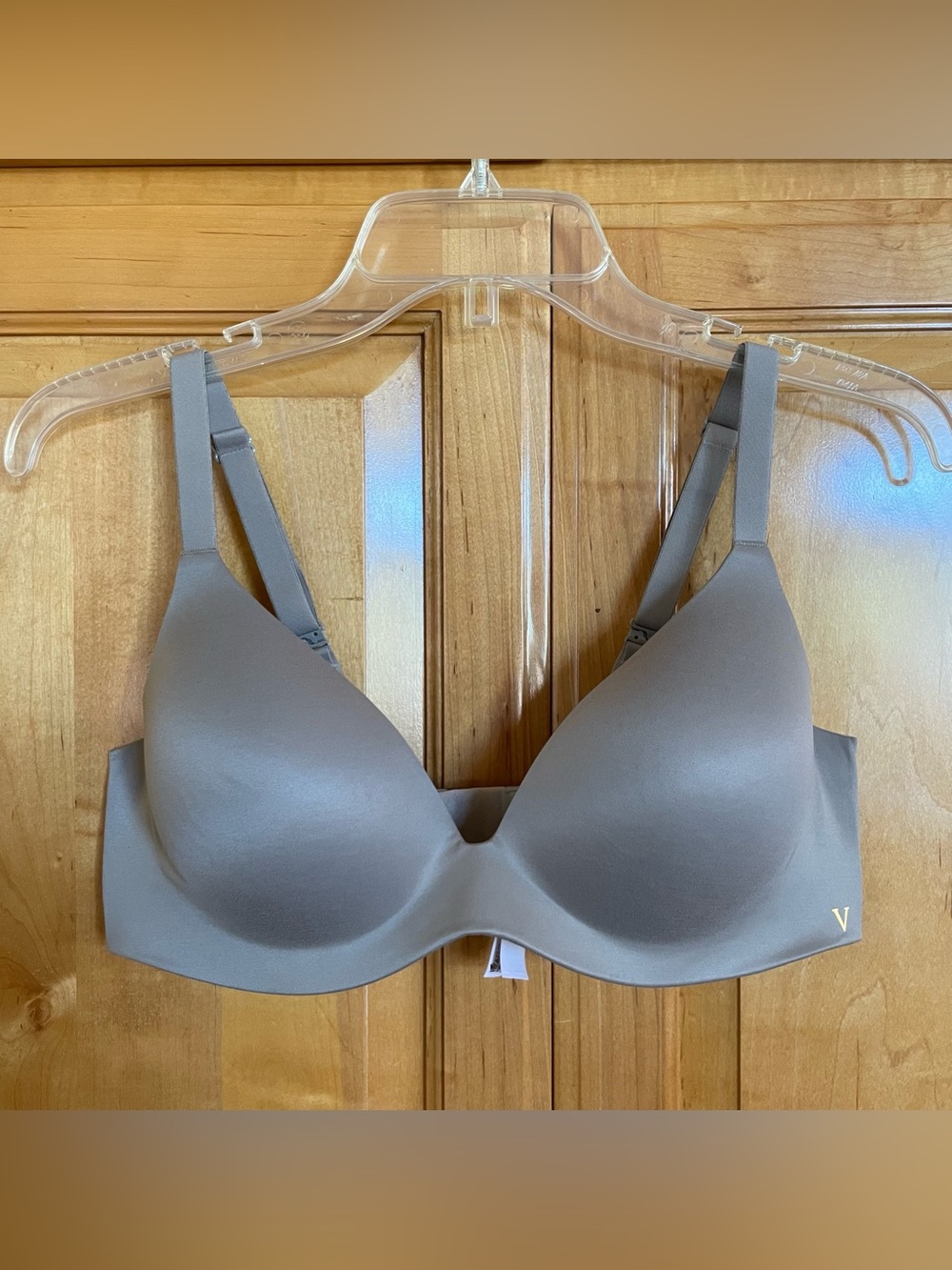 Victoria’s Secret Wireless Lined Semi Demi Bra